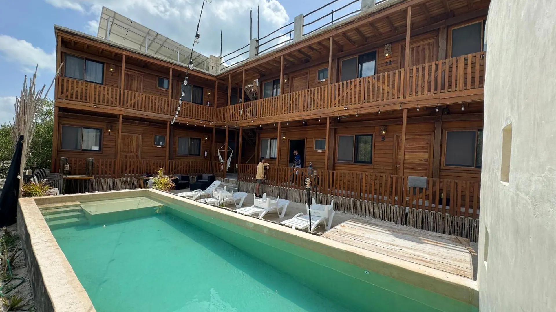 Mariby Holbox Hotel